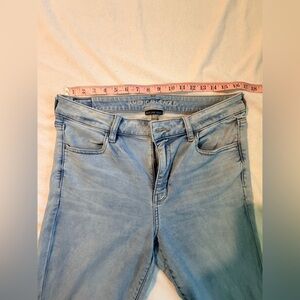 American Eagle Outfitters Women's Light Blue Jeans 14 Short